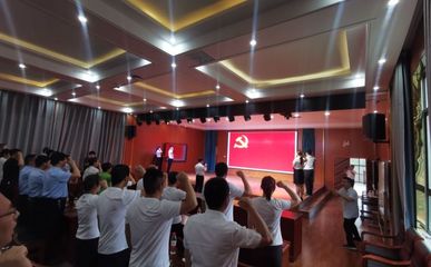 砥礪初心頌黨恩，同心筑夢譜新篇——石龍區(qū)多部門聯(lián)合舉辦迎“七一”文藝匯演活動側(cè)記